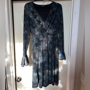 Dark floral patterned long sleeved midi dress